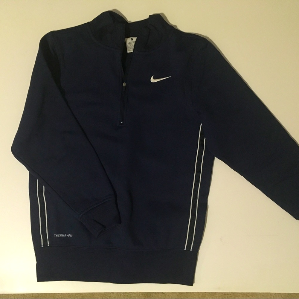 Boy’s Nike Polyester Pull Over Size L (14x16)